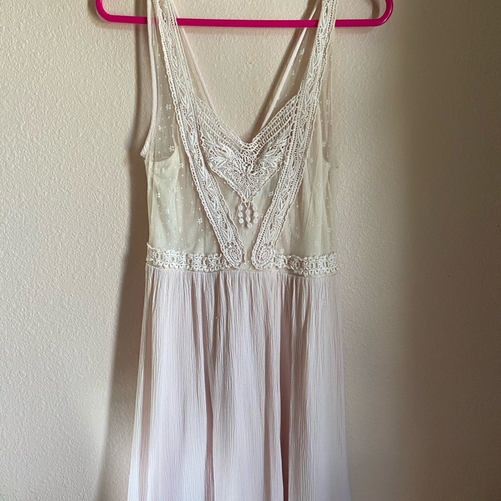 Forever 21 light pink dress